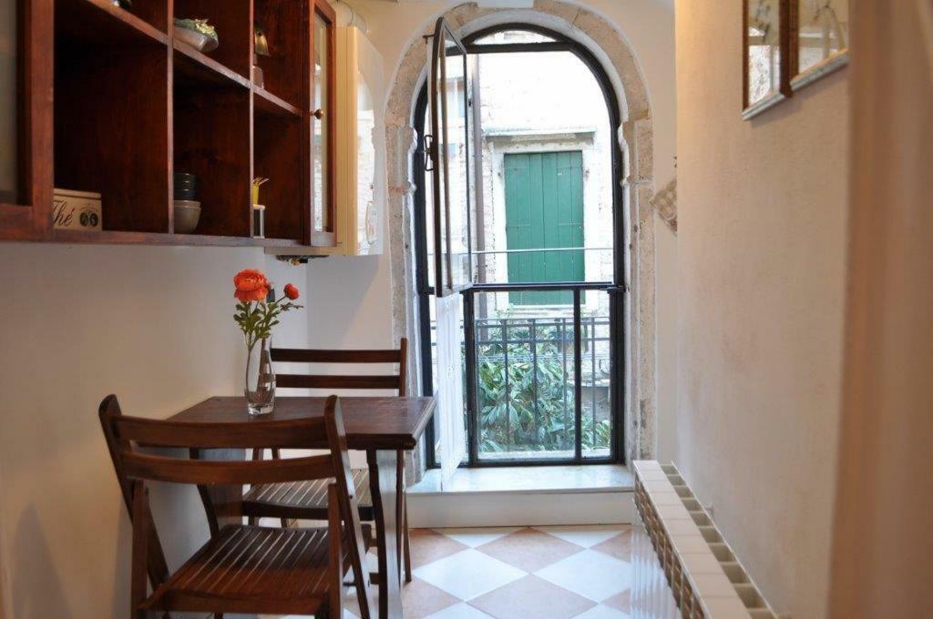 Appartamento Romantico Venecia Exterior foto